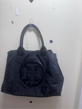 Tory Burch Large Black Logo Patent Accent Tote